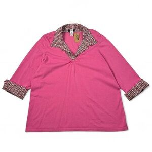 Y2K pink v neck sweater with brown and white geometric print collar and cuffs
